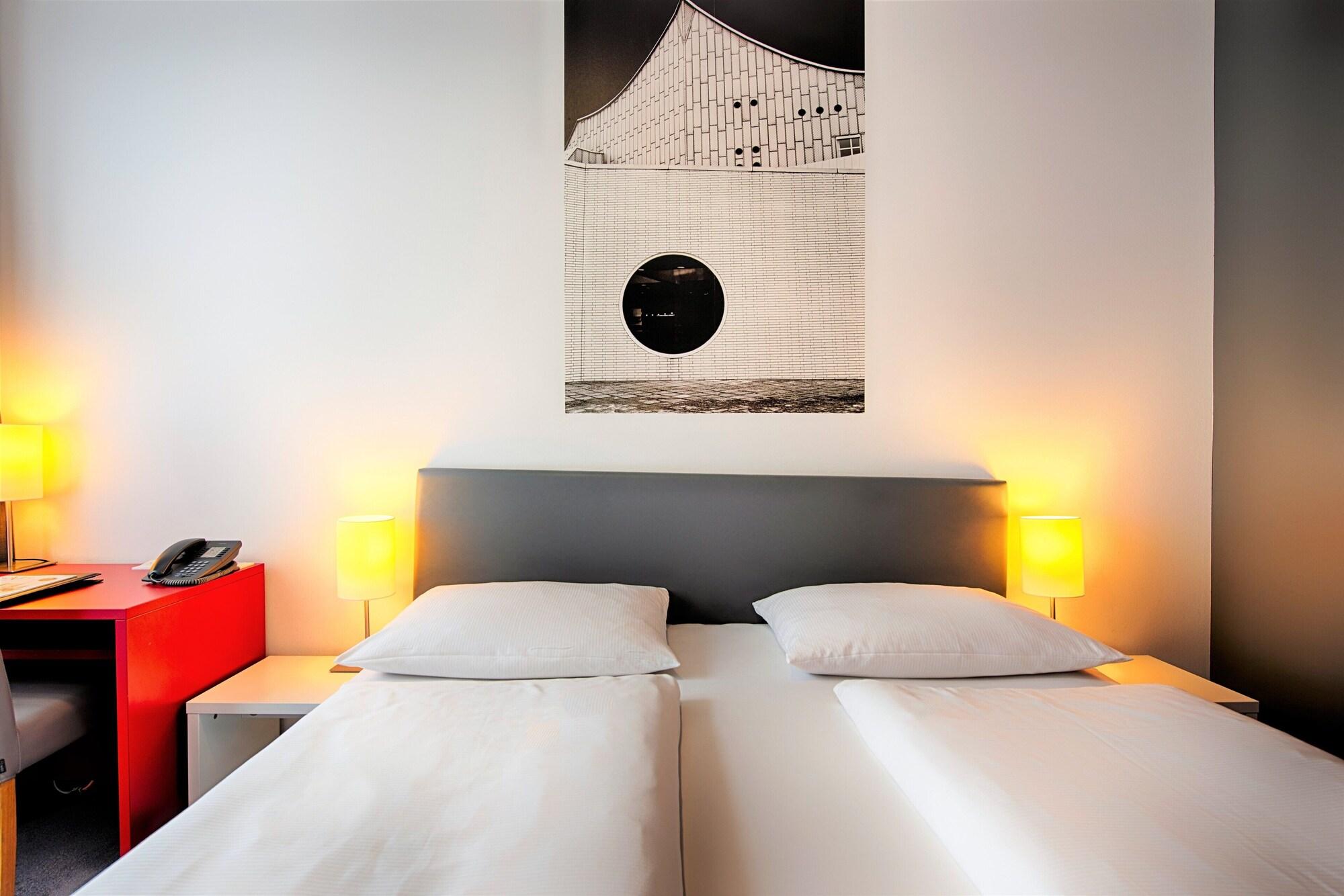 Select Hotel Berlin Gendarmenmarkt Buitenkant foto
