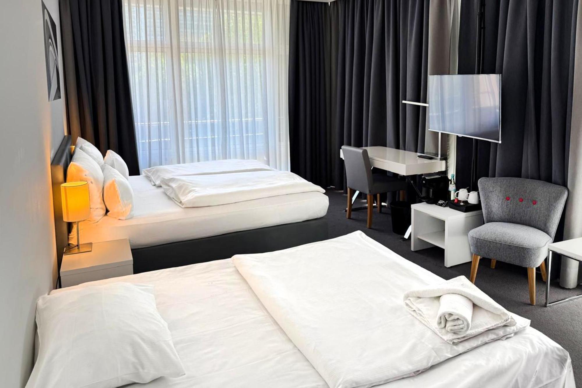 Select Hotel Berlin Gendarmenmarkt Buitenkant foto