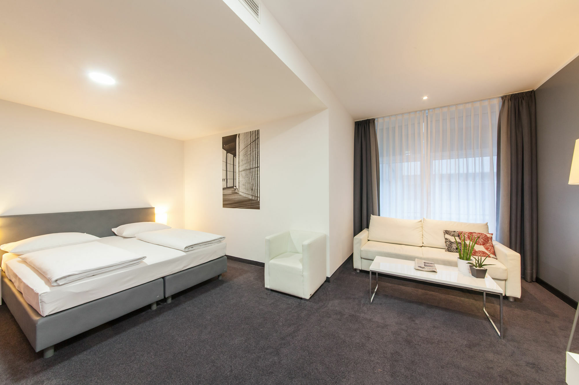 Select Hotel Berlin Gendarmenmarkt Buitenkant foto