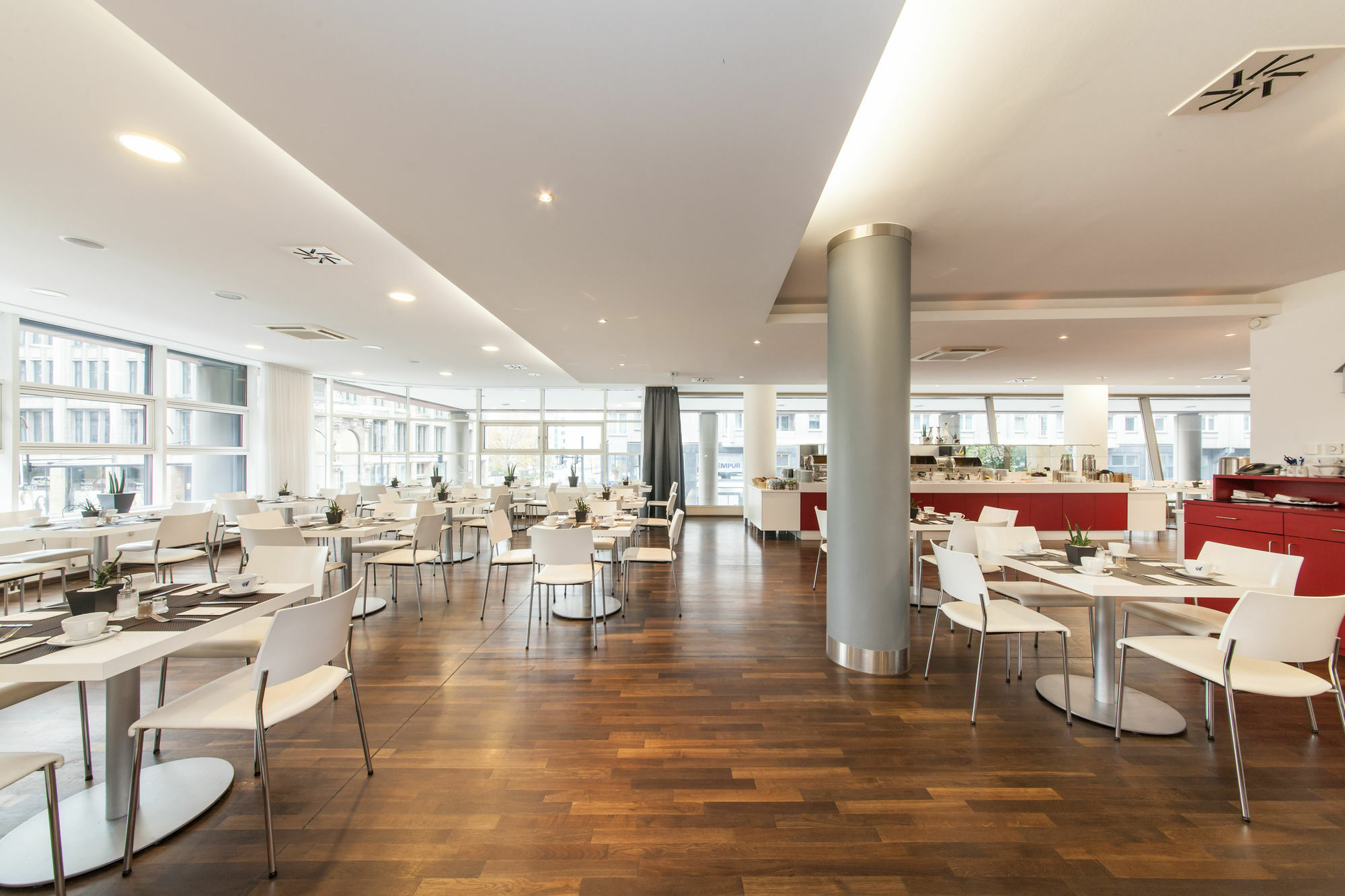 Select Hotel Berlin Gendarmenmarkt Buitenkant foto